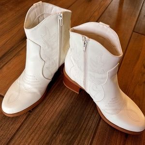 White Boot